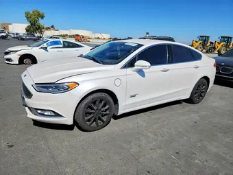 2017 Ford Fusion 3FA6P0PU2HR379843