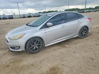 2016 Ford Focus 1FADP3F27GL395221