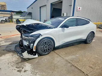 2025 Ford Mustang Mach-E 3FMTK3SU6SMA16790