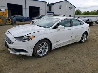 2018 Ford Fusion 3FA6P0LU6JR118744