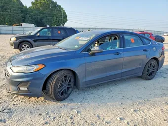 2019 Ford Fusion 3FA6P0HD6KR126997