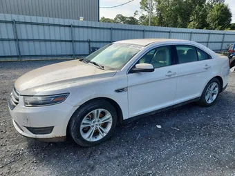 2018 Ford Taurus 1FAHP2E81JG108764