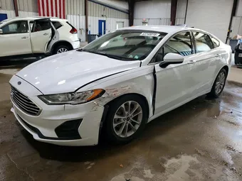 2020 Ford Fusion 3FA6P0HD5LR185850