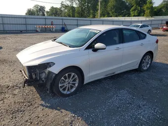 2020 Ford Fusion 3FA6P0HD4LR119466