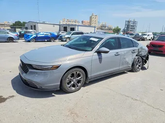 2024 Honda Accord 1HGCY2F64RA037705