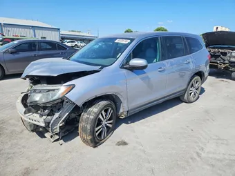 2016 Honda Pilot 5FNYF6H83GB007390
