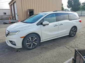2018 Honda Odyssey 5FNRL6H93JB047644