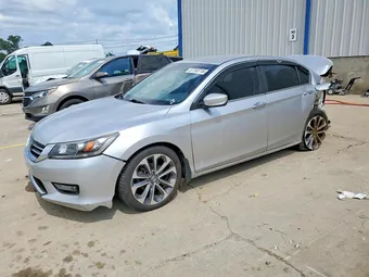 2015 Honda Accord 1HGCR2F59FA057142