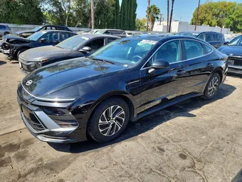 2026 Hyundai Sonata KMHL24JJ0TA153459