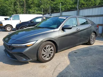 2024 Hyundai Elantra KMHLM4DG6RU664742