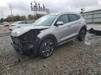 2020 Hyundai Tucson KM8J3CAL4LU211569