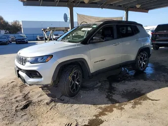 2025 Jeep Compass 3C4NJDCN5ST557526