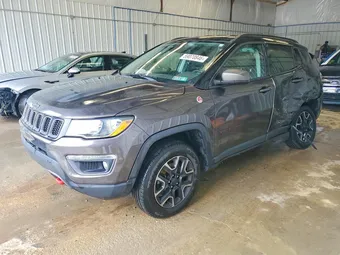 2018 Jeep Compass 3C4NJDDB8JT479164