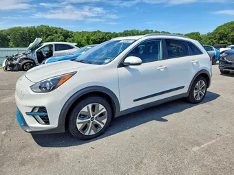 2022 Kia Niro KNDCC3LG6N5161154