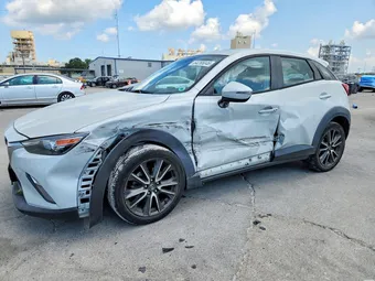 2017 Mazda CX-3 JM1DKFC79H0176192