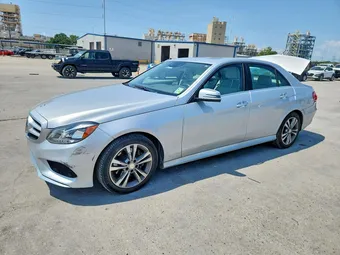 2016 Mercedes-Benz E-Class WDDHF5KB6GB197743