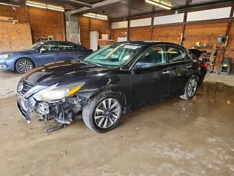 2017 Nissan Altima 1N4AL3AP4HC235333