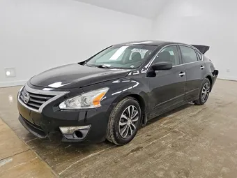 2015 Nissan Altima 1N4AL3AP9FN369661
