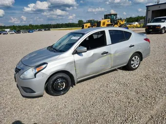 2018 Nissan Versa 3N1CN7AP9JL865284