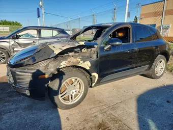 2015 Porsche Macan WP1AB2A54FLB72218