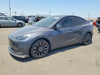 2023 Tesla Model Y 7SAYGDEF8PF905703