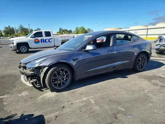 2022 Tesla Model 3 5YJ3E1EA2NF168107