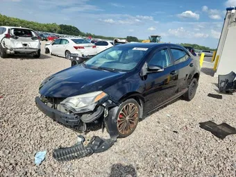 2015 Toyota Corolla 5YFBURHE9FP266326