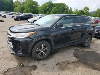2019 Toyota Highlander 5TDBZRFH9KS963107