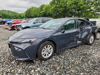 2026 Toyota Camry Hybrid 4T1DAACK9TU667997