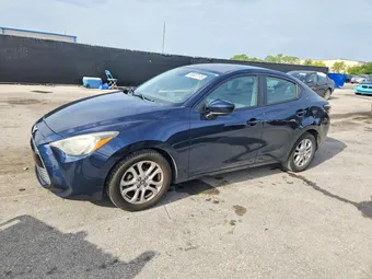 2017 Toyota Yaris 3MYDLBYV6HY193777