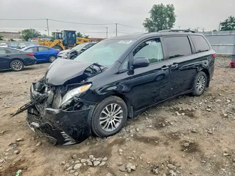 2020 Toyota Sienna 5TDYZ3DC3LS044123
