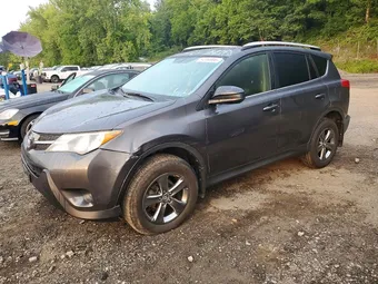 2015 Toyota RAV4 JTMBFREV4FJ015684