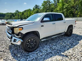 2015 Toyota Tundra 5TFGY5F15FX178118