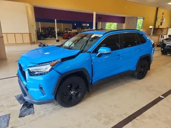 2020 Toyota RAV4 JTMP1RFV2LD525612