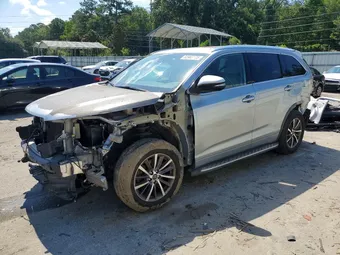 2018 Toyota Highlander 5TDKZRFH9JS527338
