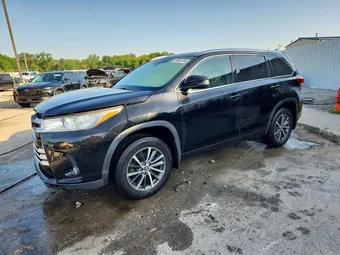 2017 Toyota Highlander 5TDJZRFH6HS409544