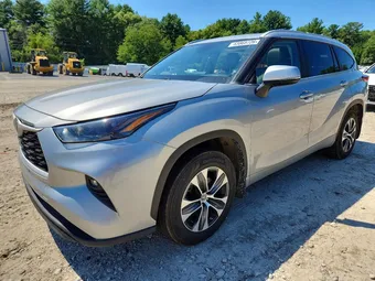 2023 Toyota Highlander 5TDKDRBH6PS039946