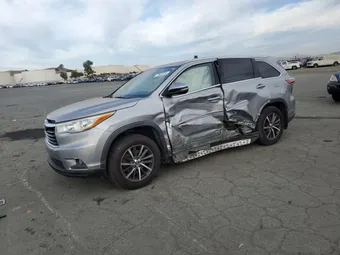 2016 Toyota Highlander 5TDJKRFH6GS265934