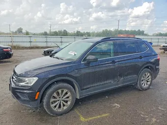 2019 Volkswagen Tiguan 3VV2B7AXXKM023505