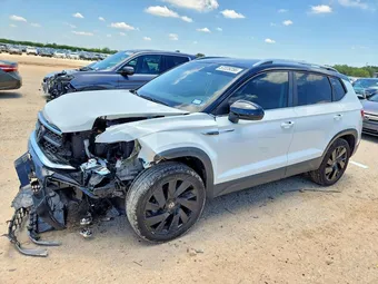 2024 Volkswagen Taos 3VVVX7B24RM015704