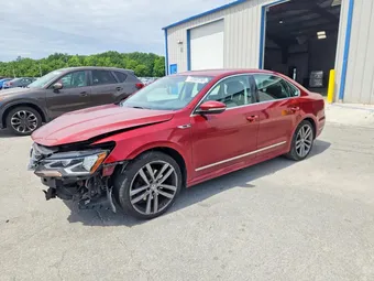 2017 Volkswagen Passat 1VWDT7A31HC007329