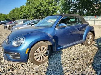 2019 Volkswagen Beetle 3VW5DAATXKM504982