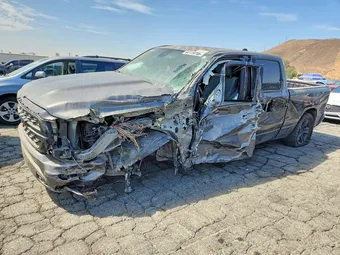 2022 Ram 1500 1C6RREMT7NN382530