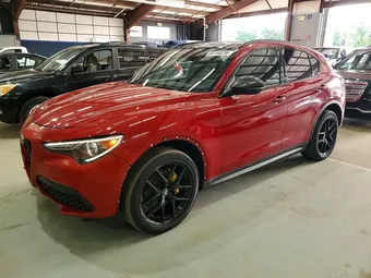 2019 Alfa Romeo ZASPAKBN7K7C53964