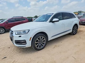 2018 Audi Q7 WA1AHAF73JD026023