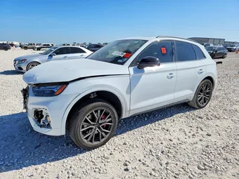 2025 Audi SQ5 WA1B4AFY4S2046397