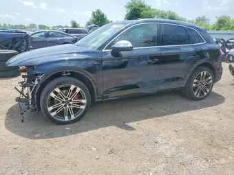 2018 Audi SQ5 WA1C4AFYXJ2181791