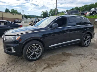 2021 Audi Q7 WA1LXAF78MD024431