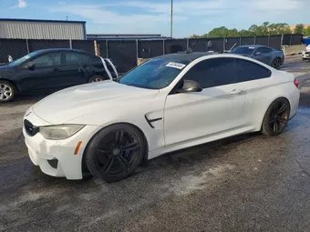 2015 BMW M4 WBS3R9C57FK330383