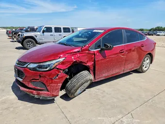 2018 Chevrolet Cruze 1G1BE5SM8J7236002